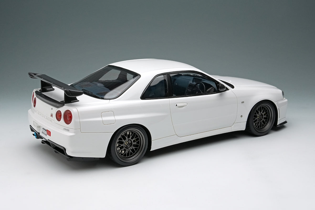 Make Up Co., Ltd / Eidolon 1:18 Nissan Skyline GT-R (BNR34) BUILT BY LEGENDS Mine's
