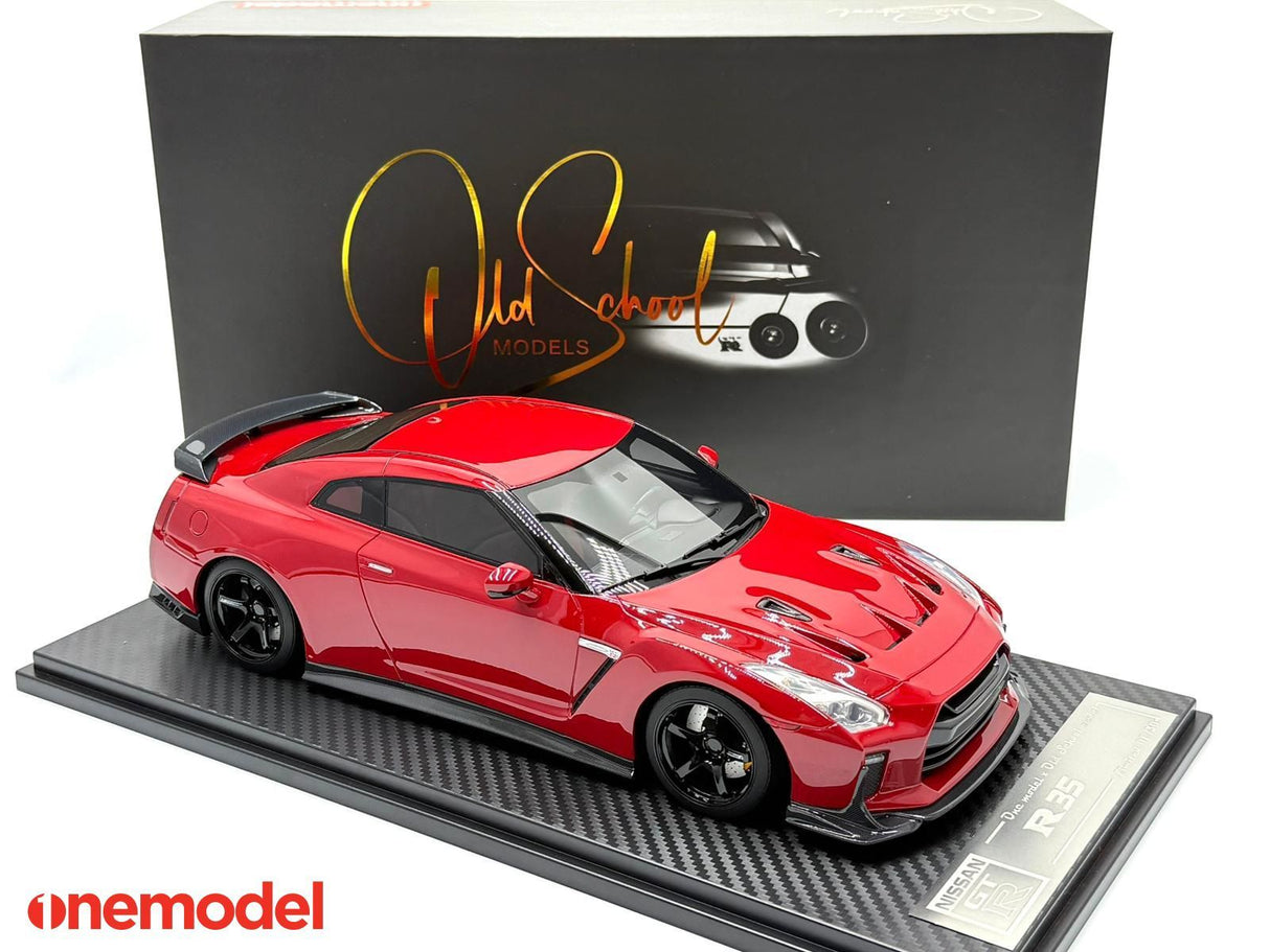 One Model 1:18 Nissan GT-R R35 Custom Edition in Passion Red
