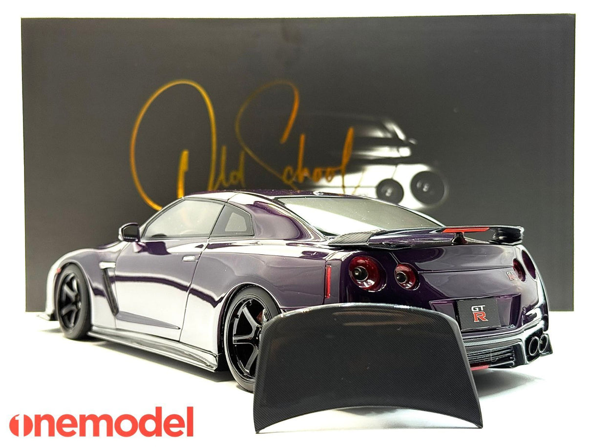 One Model 1:18 Nissan GT-R R35 Custom Edition in Midnight Purple