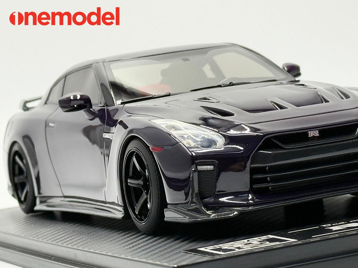One Model 1:18 Nissan GT-R R35 Custom Edition in Midnight Purple