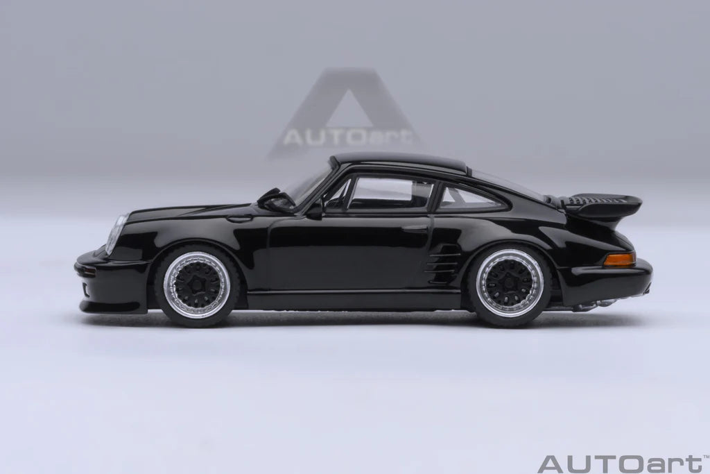 AUTOart 1:64 Porsche 911 (930) Turbo Wangan Midnight “Blackbird” Comic Version 1