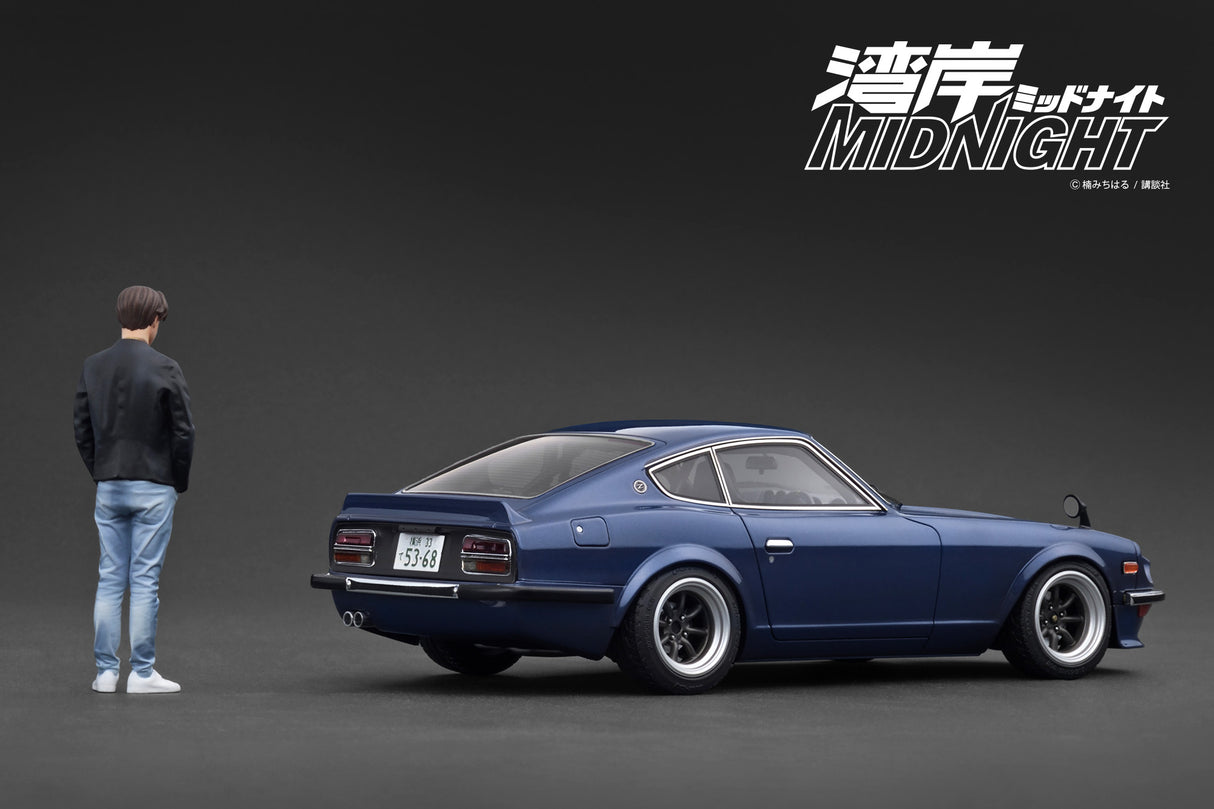 Ignition Model 1:18 Nissan Fairlady Z (S30) Blue 湾岸MIDNIGHT Devil's Z with Mr. Akio Asakura Figure