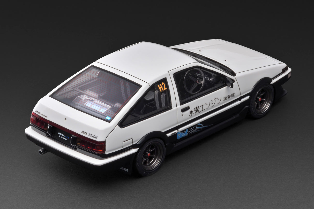 Ignition Model 1:18 Toyota Sprinter Trueno 3Dr (AE86) H2 in White/Black