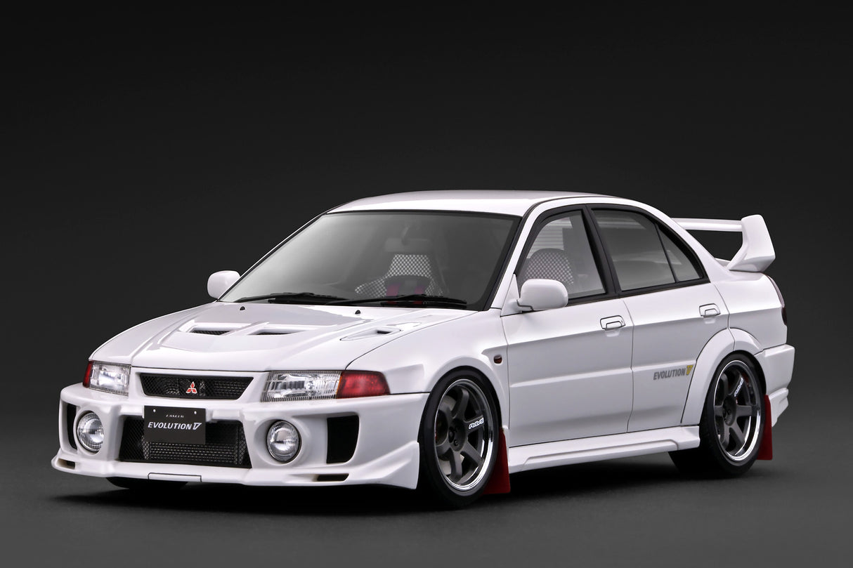 *PREORDER* Ignition Model 1:18 Mitsubishi Lancer Evolution V (CP9A) in White