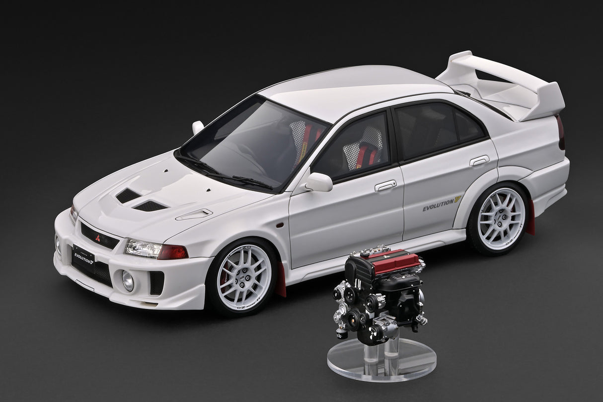*PREORDER* Ignition Model 1:18 Mitsubishi Lancer Evolution V (CP9A) in White with Engine Display