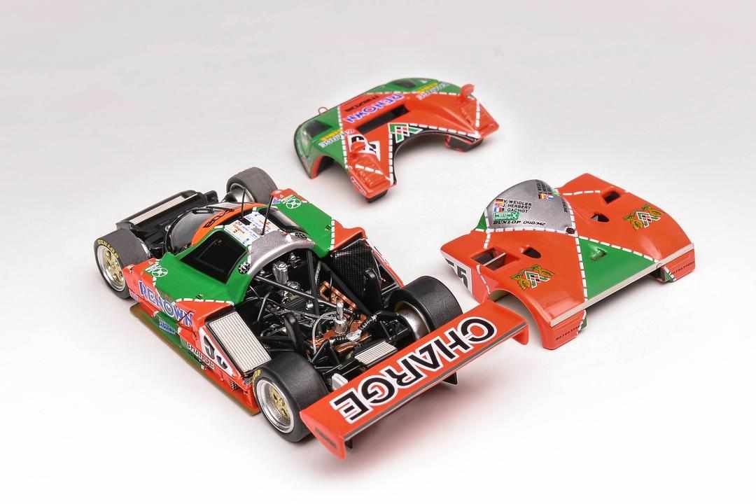 MotorHelix 1:64 Mazda 787B RENOWN #55 Winner Car