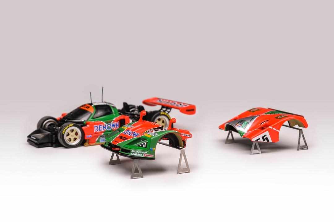 MotorHelix 1:64 Mazda 787B RENOWN #55 Winner Car