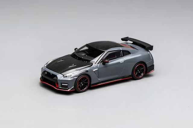 MotorHelix 1:64 Nissan GT-R NISMO (R35) Special Edition 2022 NISMO in Stealth Gray