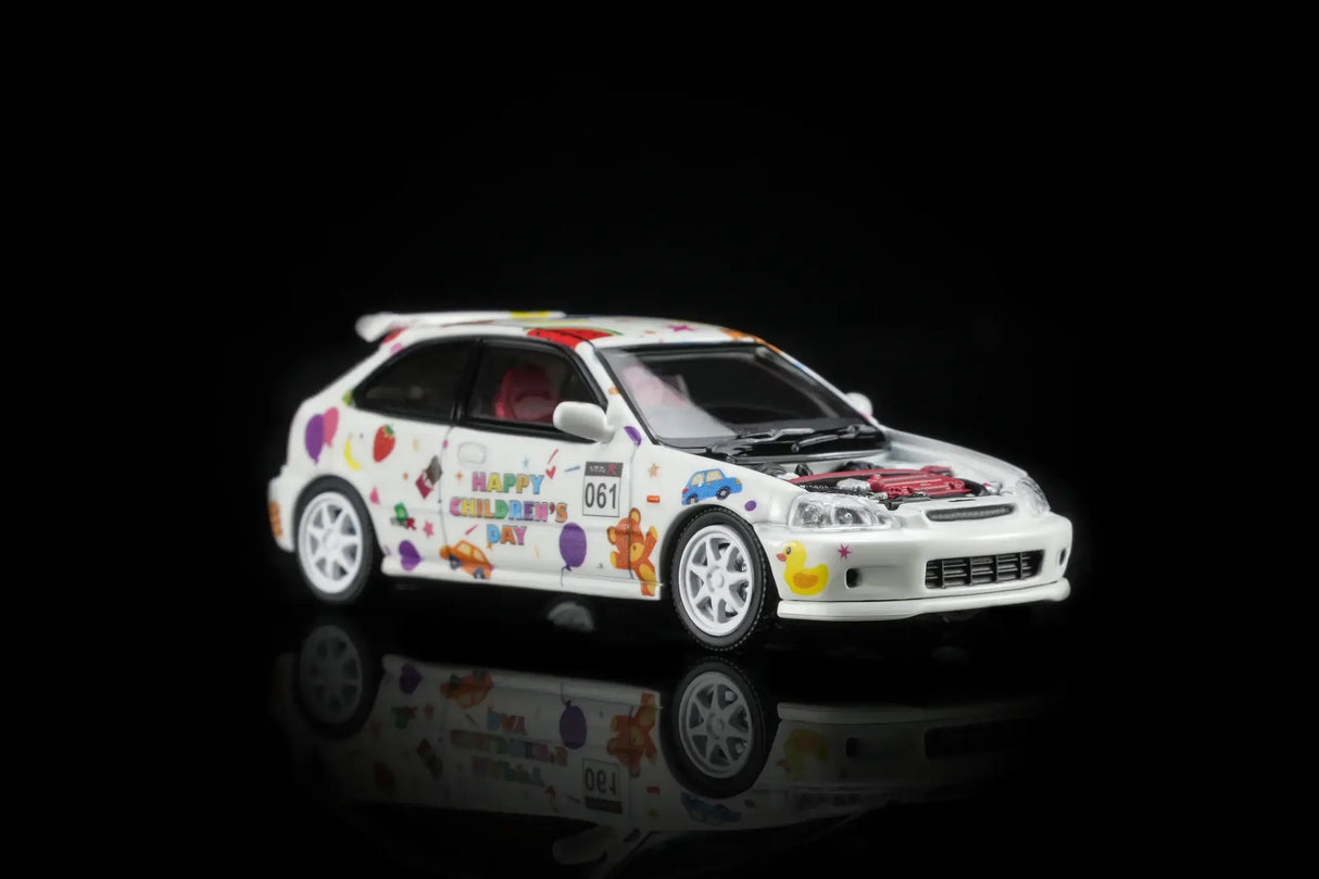 MotorHelix 1:64 Honda Civic Type-R (EK9) Children's Day Edition
