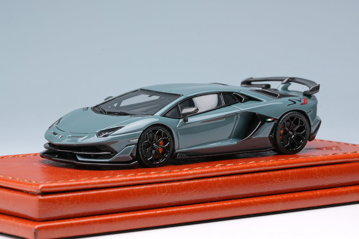 Make Up Co., Ltd /Titan 64 1:64 Lamborghini Aventador SVJ 2018 with Leirion Wheel