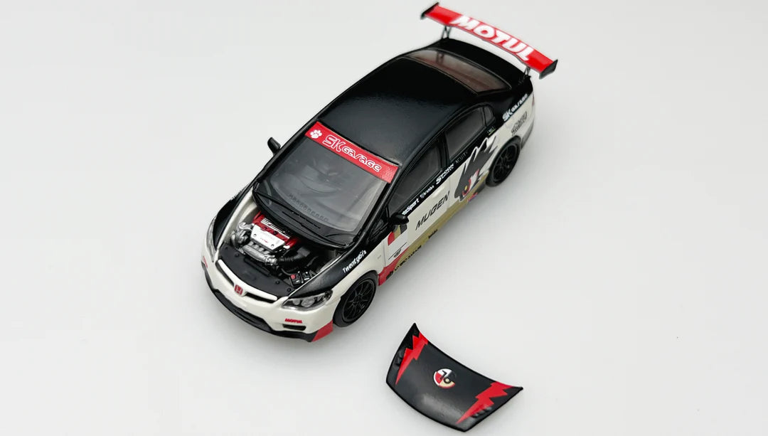 MotorHelix 1:64 Honda Civic Type R (FD2) Mugen Livery White