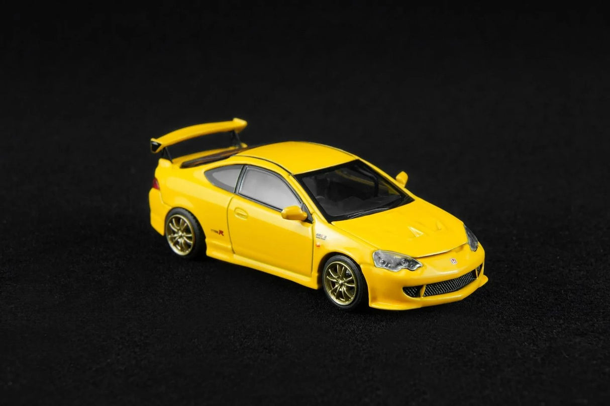 *PREORDER* MotorHelix 1:64 Honda Integra Type-R (DC5) MUGEN in Phoenix Yellow