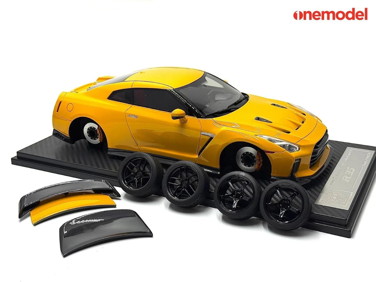 One Model 1:18 Nissan GT-R R35 Special Custom Edition in Amber Yellow