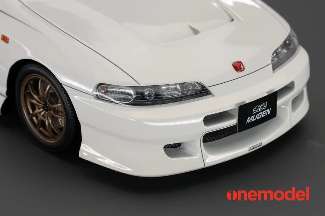 *PREORDER* One Model 1:18 Honda Integra Type-R DC2 Mugen Resin in White