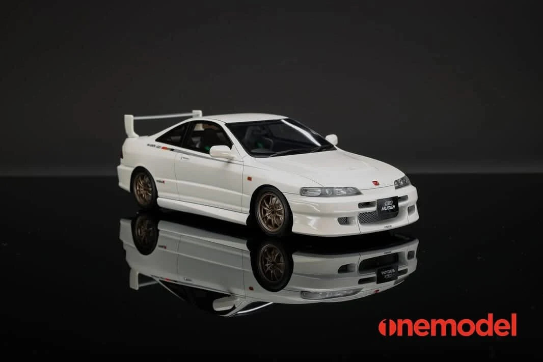 *PREORDER* One Model 1:18 Honda Integra Type-R DC2 Mugen Resin in White