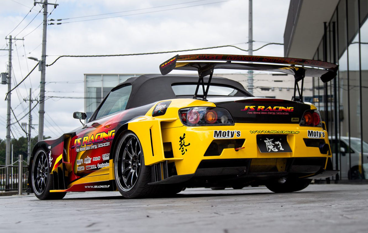 *PREORDER* One Model 1:64 Honda S2000 (AP1) J'S Racing Special Edition