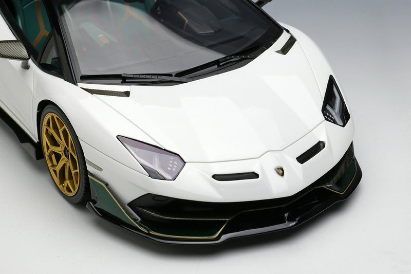 Make Up Co., Ltd / EIDOLON 1:18 Lamborghini Aventador SVJ Roadster 2020 Ad Personam 2 Tone Paint