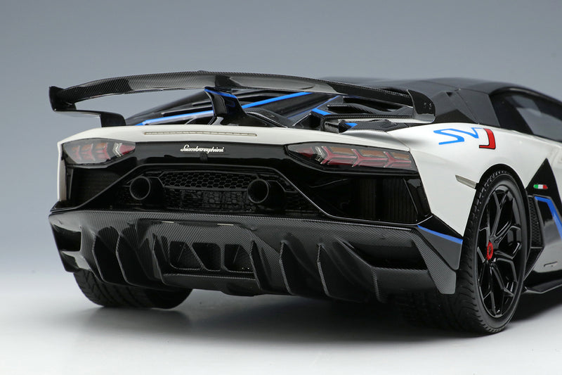 Make Up Co., Ltd / EIDOLON 1:18 Lamborghini Aventador SVJ 63 2018 Carbon Package