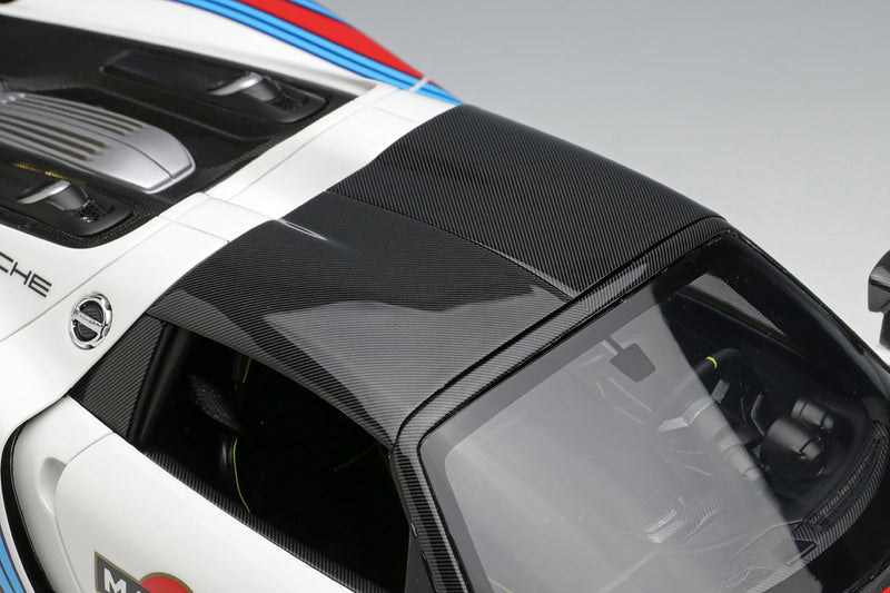 *PREORDER* Make Up Co., Ltd / Eidolon 1:18 Porsche 918 Spyder 2011 Martini stripe