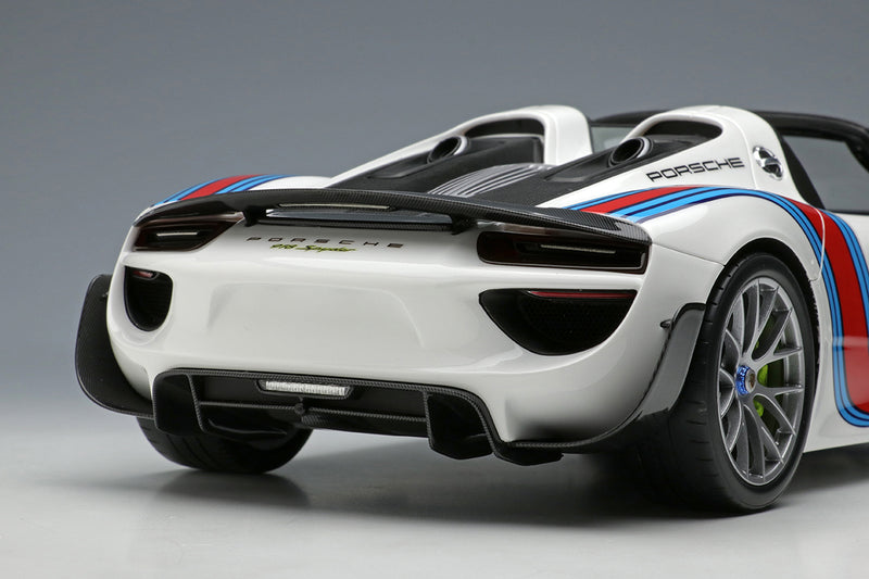 *PREORDER* Make Up Co., Ltd / Eidolon 1:18 Porsche 918 Spyder 2011 Martini stripe