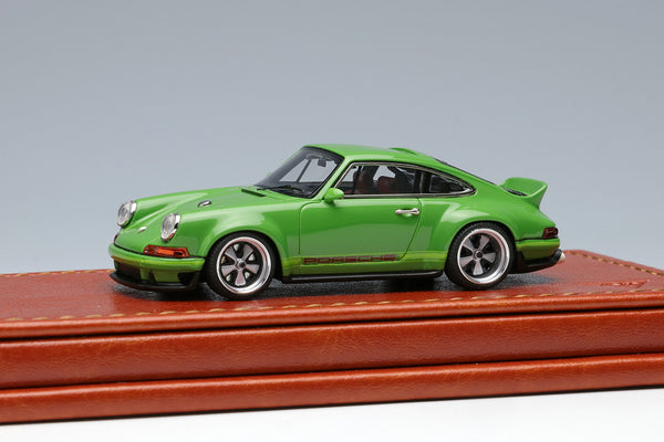 *PREORDER* Make Up Co., Ltd / Titan 64 1:64 Porsche 911 (964) Singer DLS