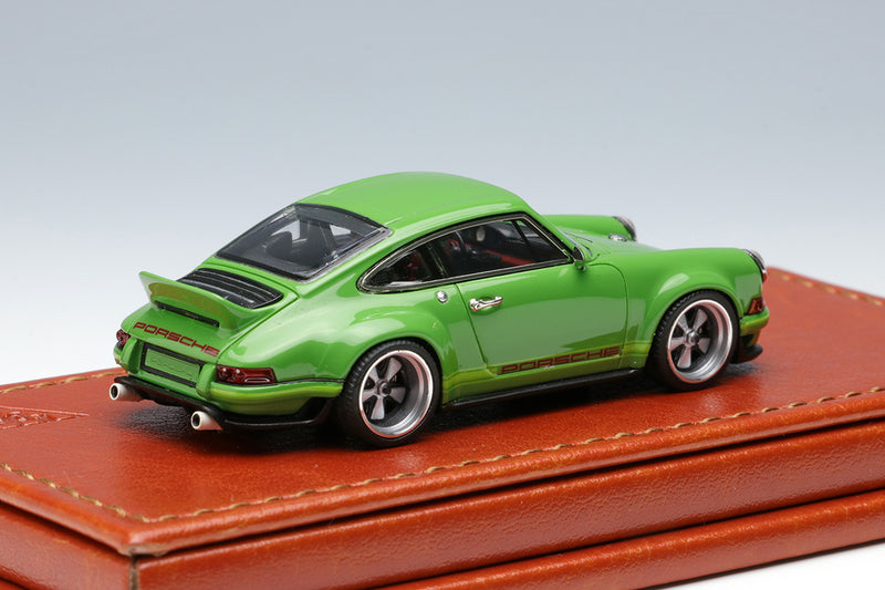 *PREORDER* Make Up Co., Ltd / Titan 64 1:64 Porsche 911 (964) Singer DLS