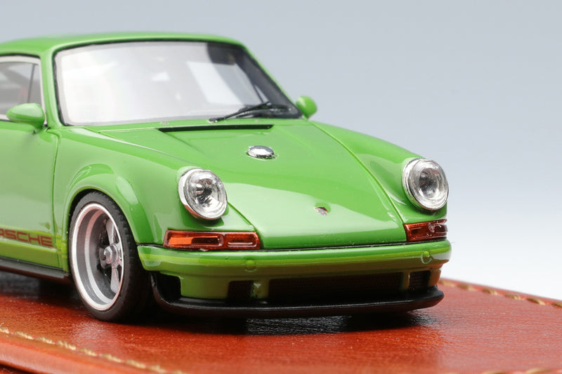 *PREORDER* Make Up Co., Ltd / Titan 64 1:64 Porsche 911 (964) Singer DLS