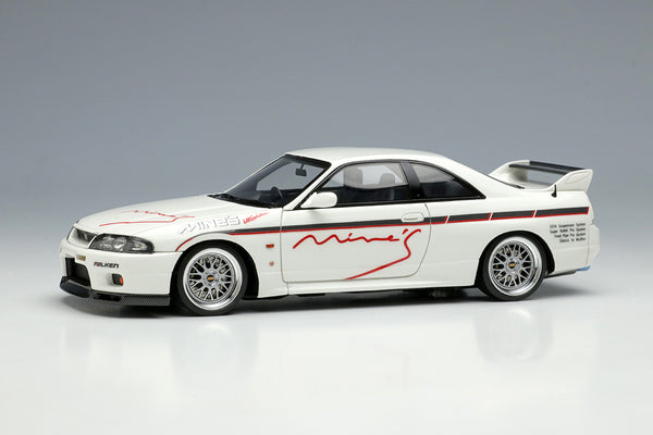 Make Up Co., Ltd / Eidolon 1:43 Nissan Skyline (BCNR33) GT-R Mine's Edition