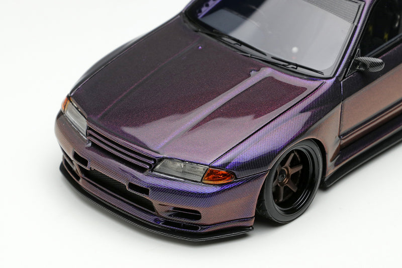 Make Up Co., Ltd / Eidolon 1:43 Nissan Skyline (BNR32) GT-R Garage Active Full Dry Carbon-R SEMA 2022 Edition