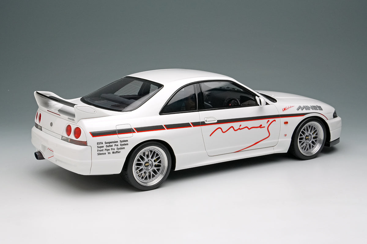 Make Up Co., Ltd / Eidolon 1:18 Nissan Skyline Skyline GT-R (BCNR33) MINE'S Edition