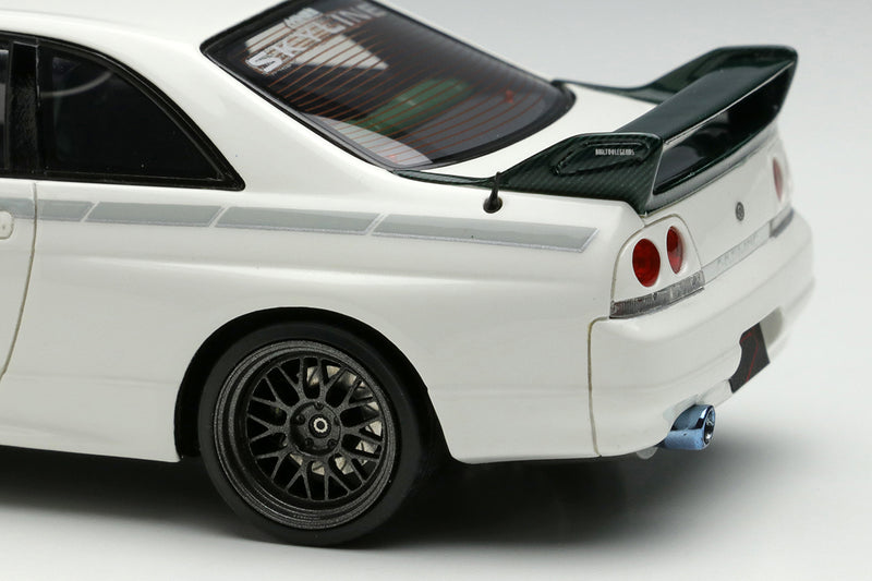 Make Up Co., Ltd / Eidolon 1:43 Nissan Skyline (BCNR33) GT-R Mine's Built By Legends Edition