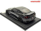 One Model 1:18 Nissan GT-R R35 Custom Edition in Glossy Black