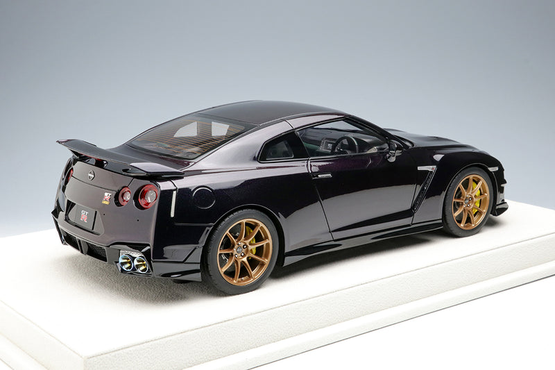 Make Up Co., Ltd / IDEA 1:18 Nissan GT-R Premium Edition T-Spec 2024 in Midnight Purple