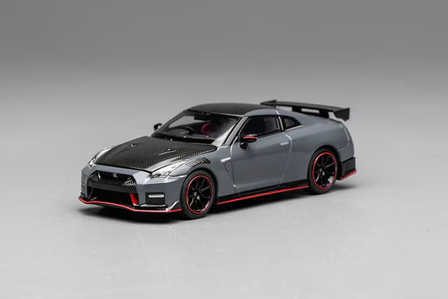 MotorHelix 1:64 Nissan GT-R NISMO (R35) Special Edition 2022 NISMO in Stealth Gray