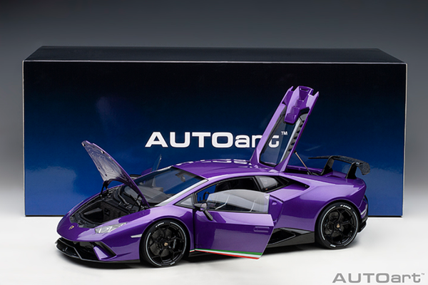 AUTOart 1:12 Lamborghini Huracan Performante in Viola Pasifae / Pearl Purple