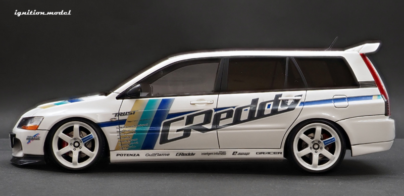 Ignition Model 1:18 Mitsubishi Lancer Evolution Wagon (CT9W) in White