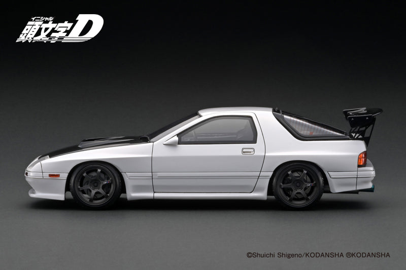 Ignition Model 1:18 Mazda Savanna RX-7 Infini (FC3S) INITIAL D in White with Ryosuke Takahashi Figure