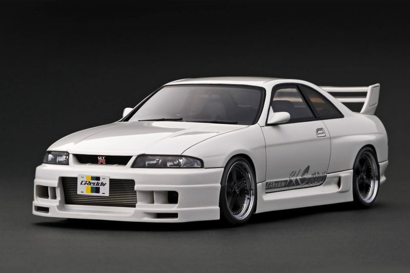 Ignition Model 1:18 Nissan Skyline (BNCR33) GT-R GReddy Version in Pearl White