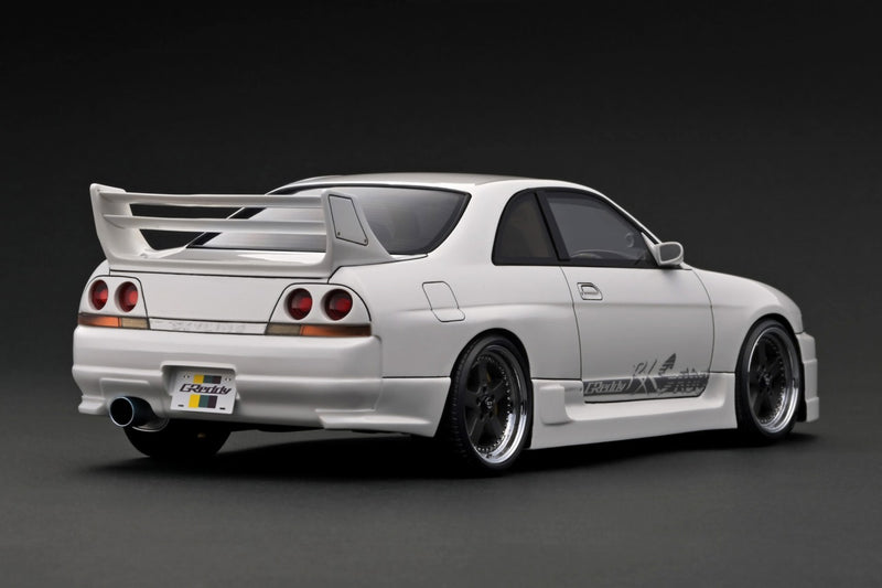 Ignition Model 1:18 Nissan Skyline (BNCR33) GT-R GReddy Version in Pearl White