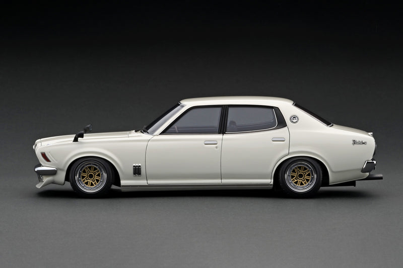 Ignition Model 1:18 Nissan Bluebird U 2000GTX (G610) in White