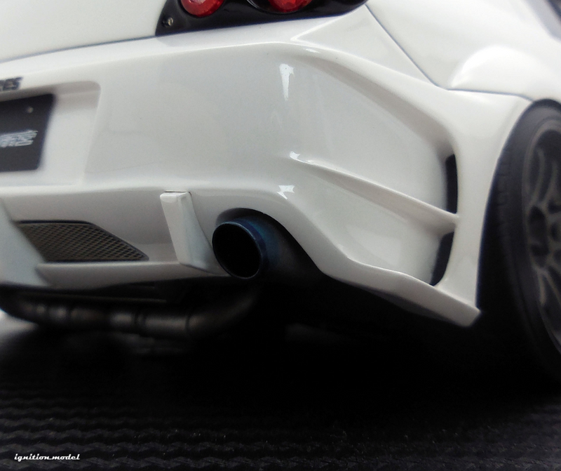 Ignition Model 1:18 Mazda RX-8 (SE3P) RE Amemiya in White