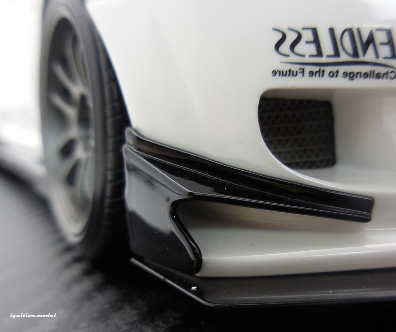 Ignition Model 1:18 Mazda RX-8 (SE3P) RE Amemiya in White