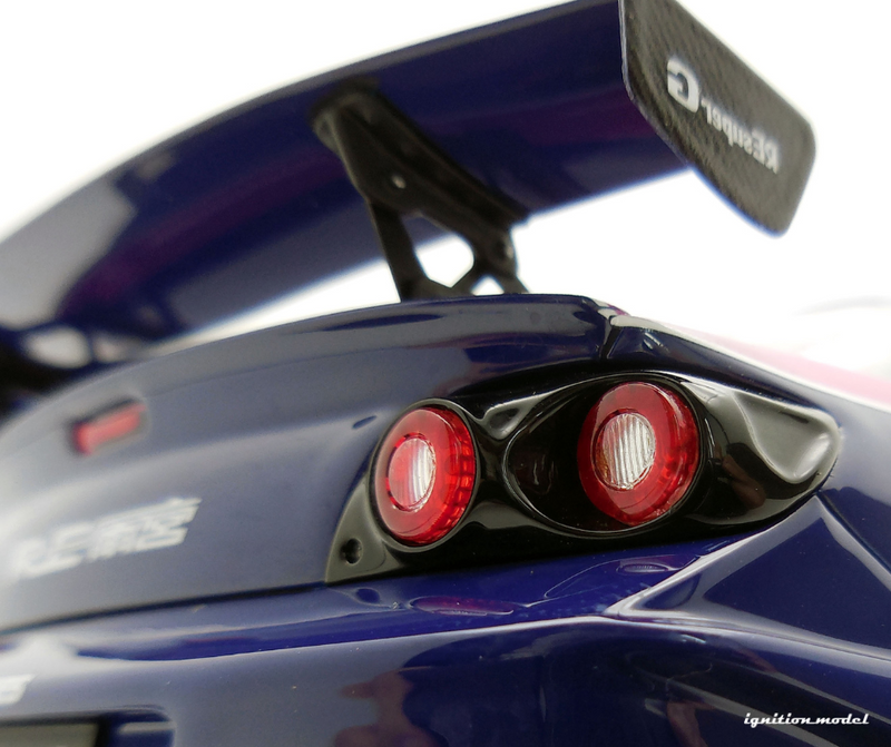 Ignition Model 1:18 Mazda RX-8 (SE3P) RE Amemiya in Blue / Pink