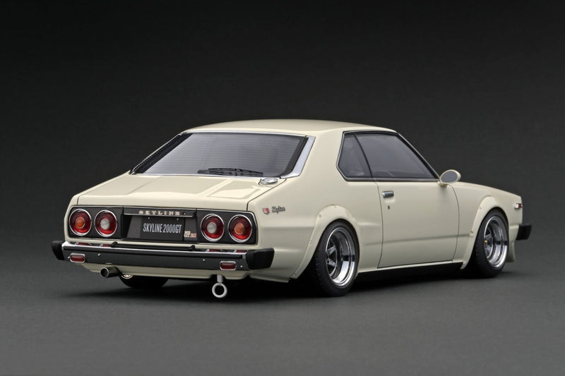 Ignition Model 1:18 Nissan Skyline 2000 GT-ES (C210) in White