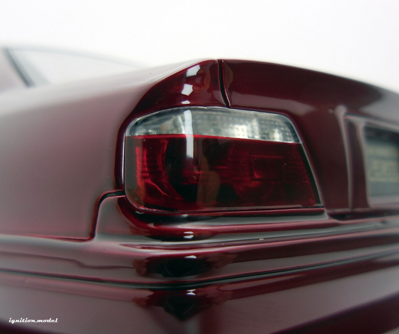 Ignition Model 1:18 Toyota Chaser (JZX100) VERTEX in Red Metallic