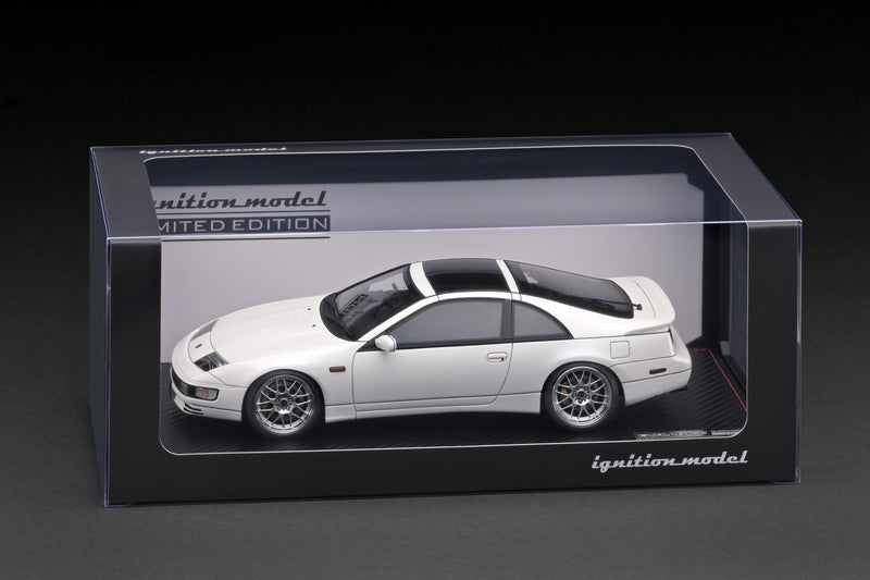 Ignition Model 1:18 Nissan Fairlady Z (Z32) 2+2 in Pearl White