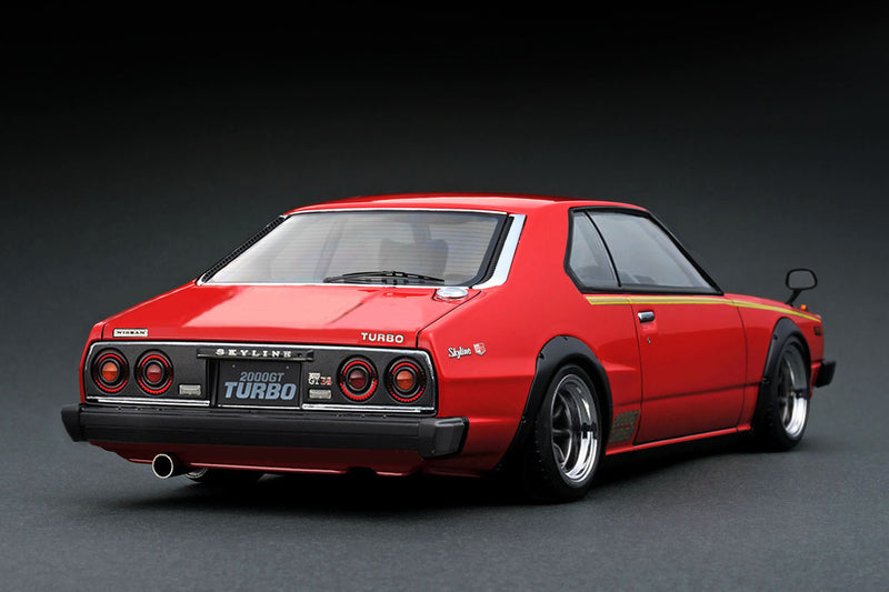 Ignition Model 1:18 Nissan Skyline 2000 Turbo GT-ES (C211) in Red