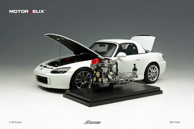 MotorHelix 1/18 Honda S2000 (AP2) in Grand Prix White