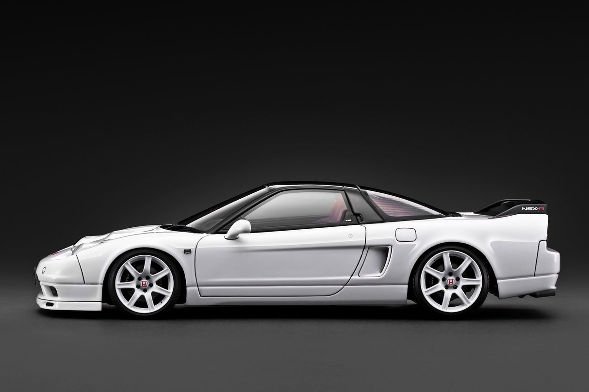 *PREORDER* Ignition Model 1:18 Honda NSX-R (NA2) in White