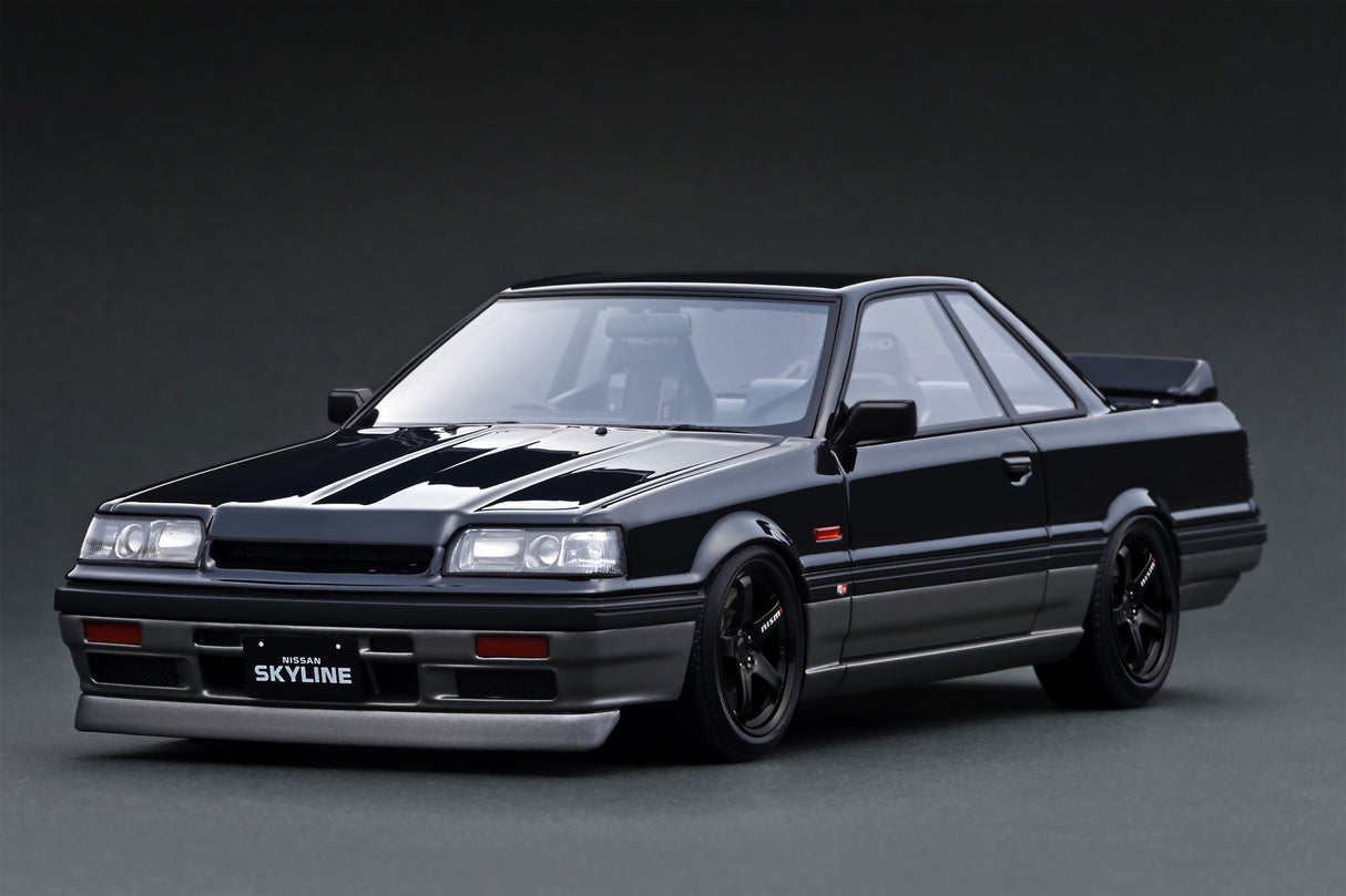 Ignition Model 1:18 Nissan Skyline GTS-R (R-31) Black/Silver